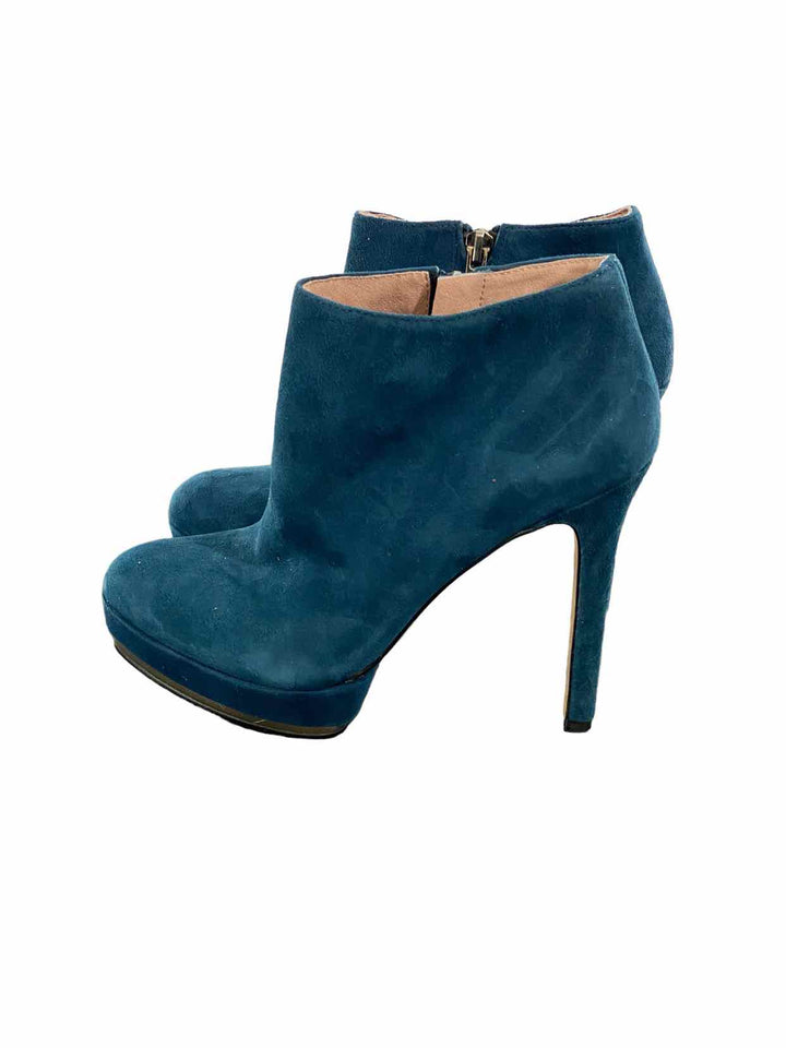 Vince Camuto Shoe Size 7 Blue Suede Boots(Ankle)