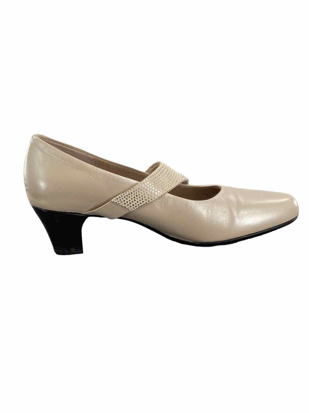 Munro Shoe Size 8 Cream Leather Heels