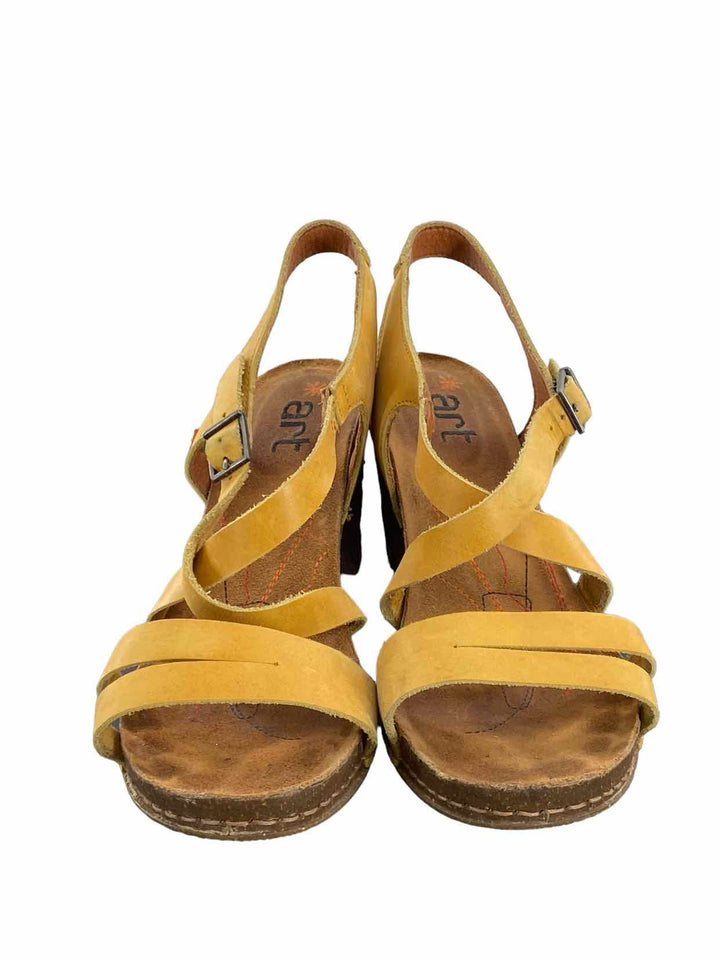 Art Shoe Size 41 Yellow Heels