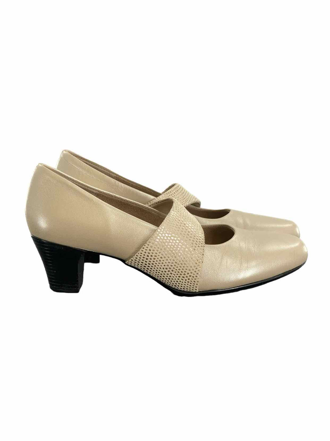 Munro Shoe Size 8 Cream Leather Heels
