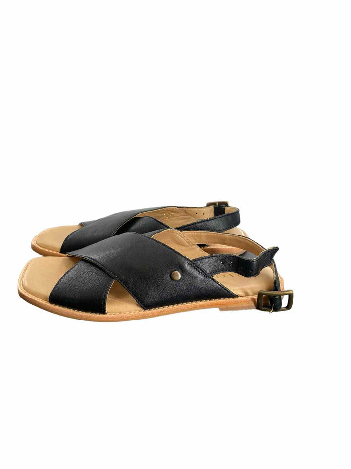 Portland Leather Goods Shoe Size 6.5 Black Leather Sandals