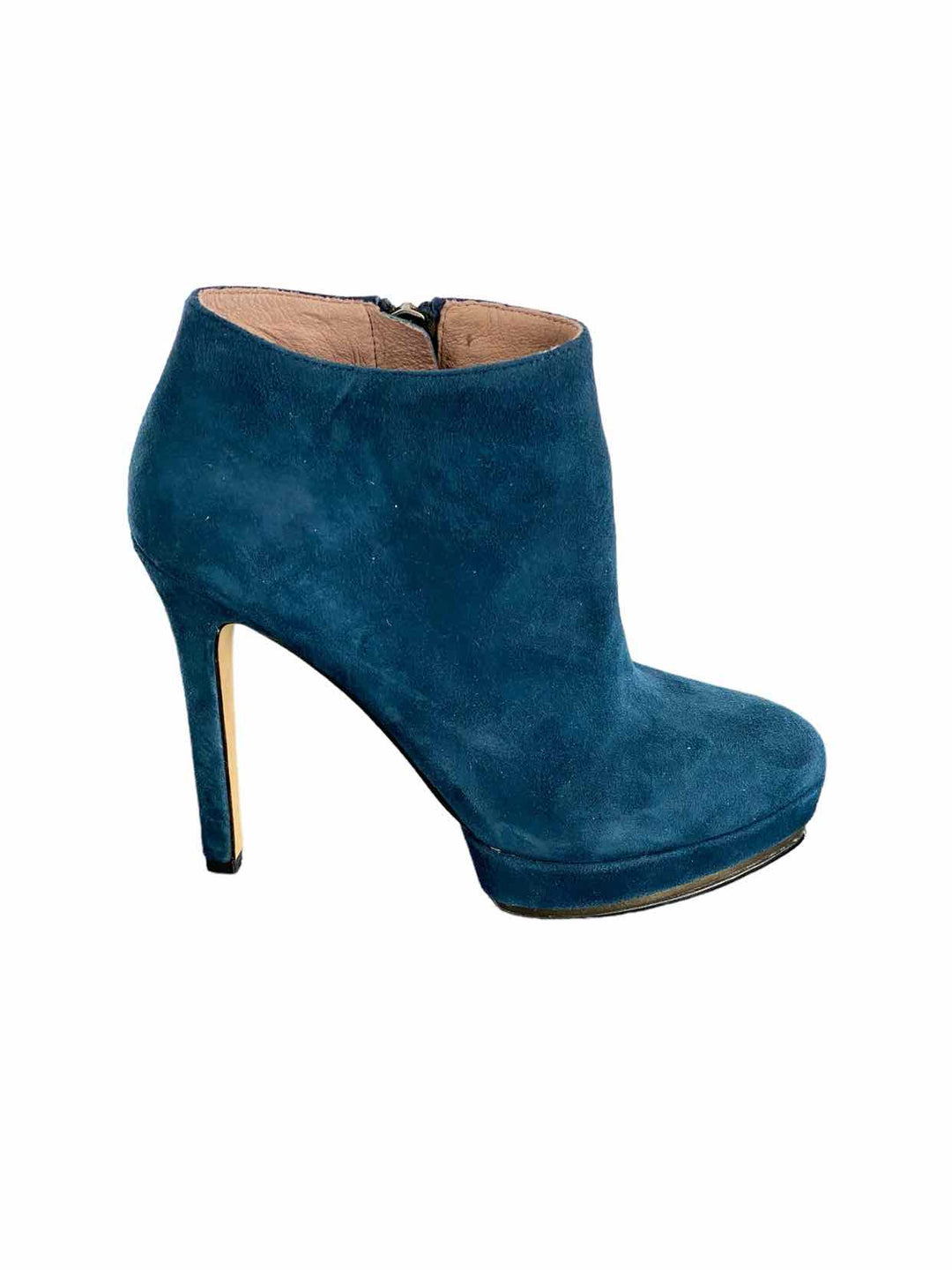 Vince Camuto Shoe Size 7 Blue Suede Boots(Ankle)
