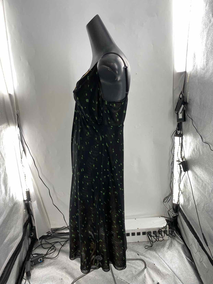 Cabi Size M Black/Green Beige Print NWOT Dress