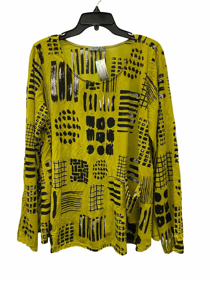 Chalet Et Ceci Size L Green Long Sleeve Shirts