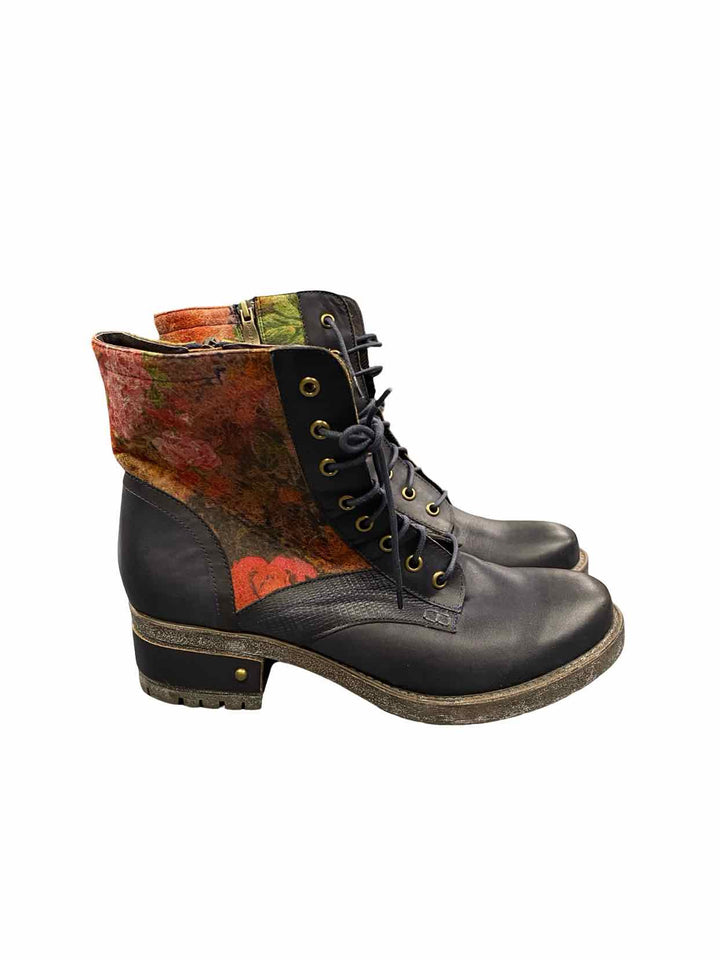 L'Artiste Shoe Size 42 Navy Hand Painted Leather NWOT Marty Boots(Ankle)