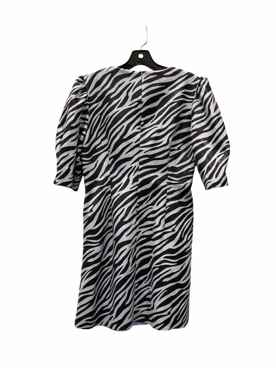 En Saison Size M Light Blue Black zebra NWT Dress