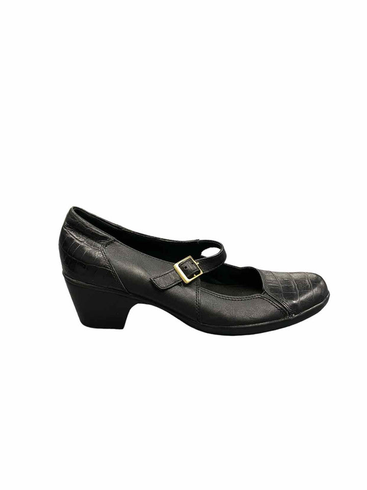 Clarks Shoe Size 11 Black Leather Heels