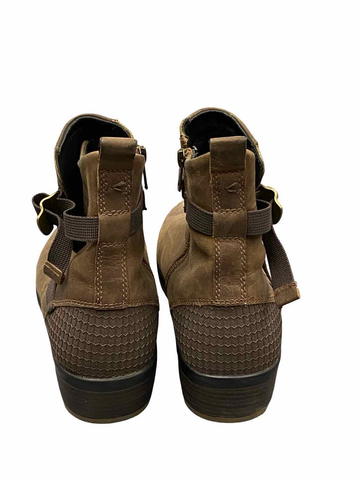 Keen Shoe Size 9 Brown Boots(Ankle)