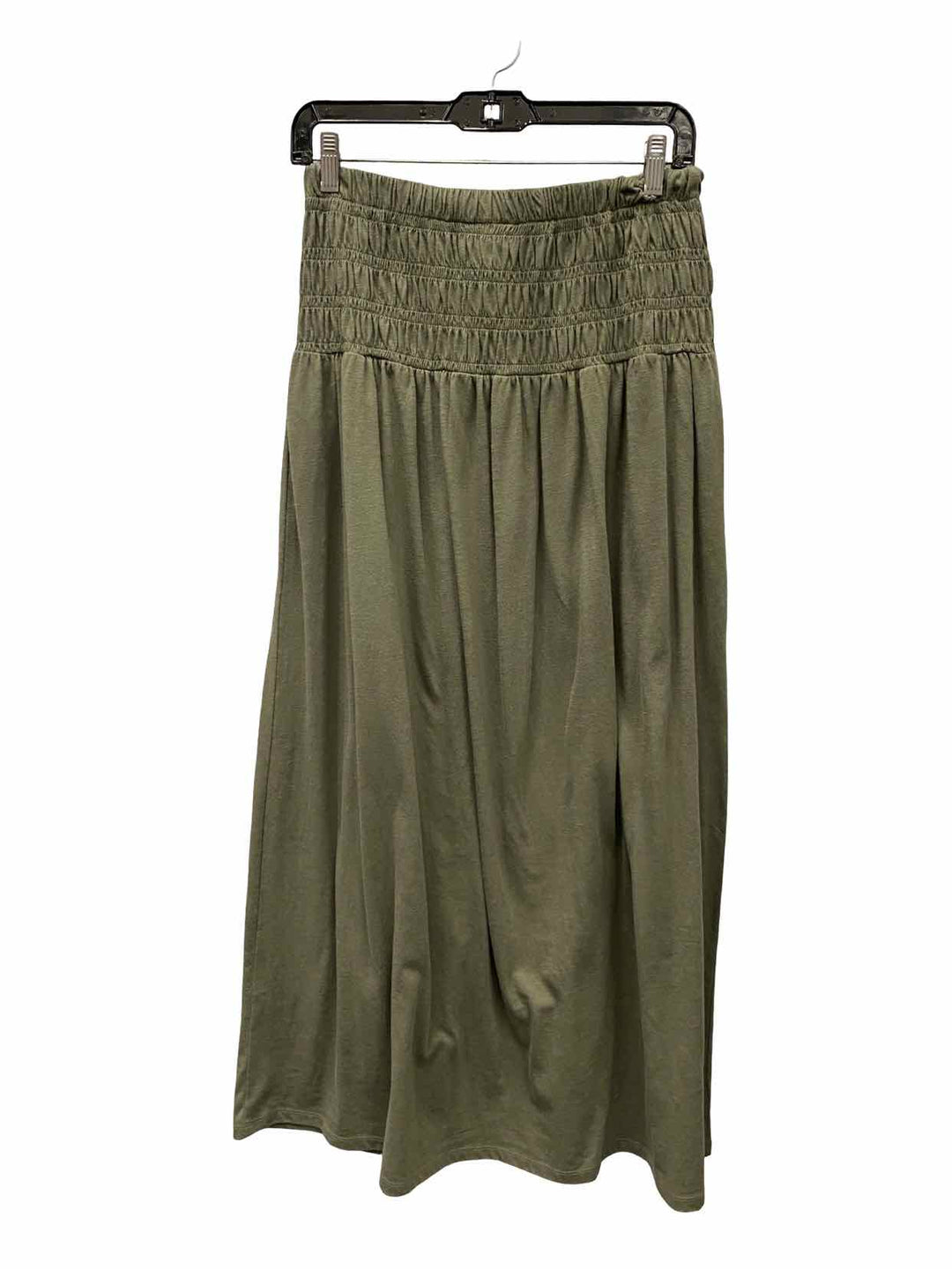 Universal Thread Size M Green Skirt