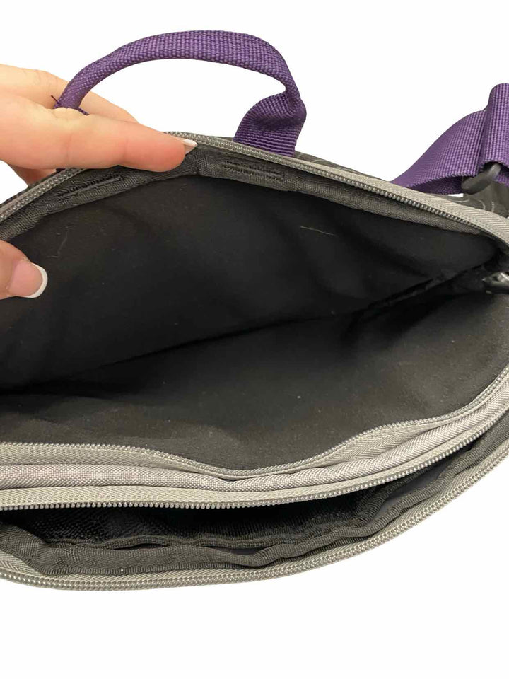 Eagle Creek Gray Purse