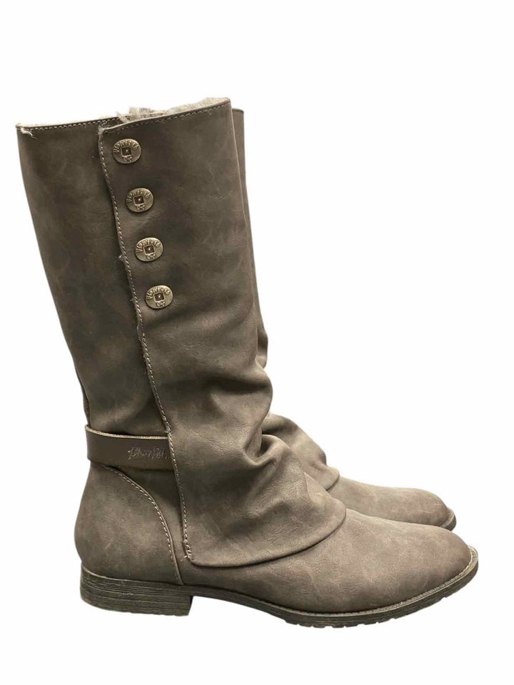 Blowfish Shoe Size 9 Grey Boots(knee)