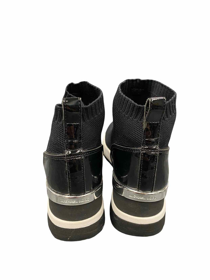 Michael Kors Shoe Size 6.5 Black Skyler Stretch Knit Boots(Ankle)