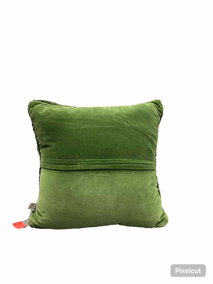 Chandler 4 Corners Pillow Hand Hooked Home Decor