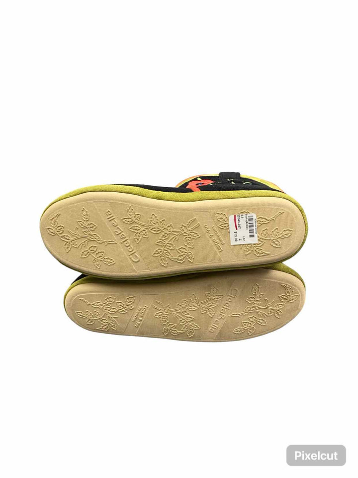 Ciccia Bella Shoe Size 9.5 Black Green & Red Boots(Ankle)