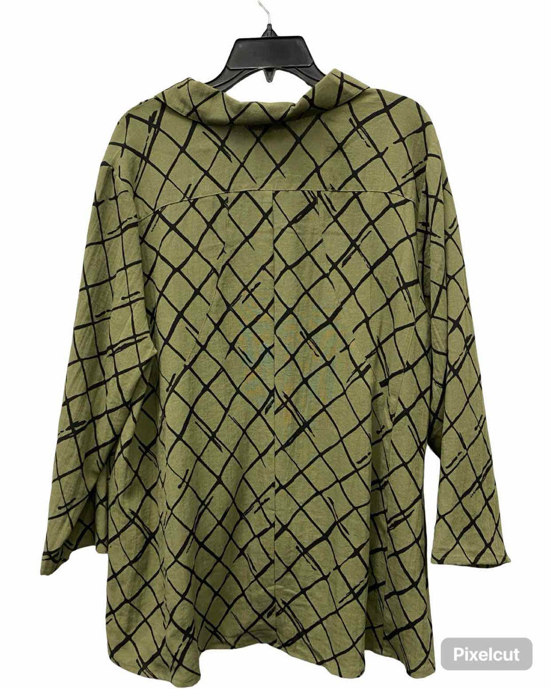 Habitat Size XL Green Black Print Long Sleeve Shirts