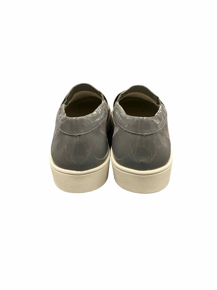 Revitalign Shoe Size 10 Grey Malibu Kiltie Orthotic Leather Loafers