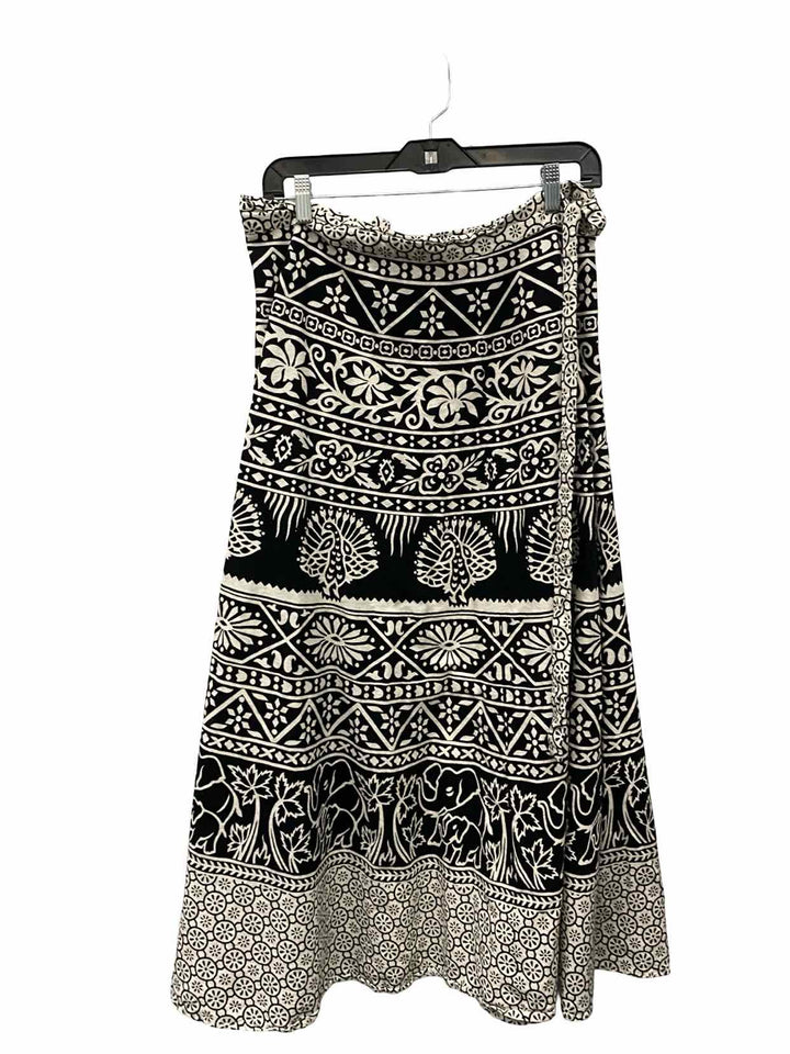 Belmar Size M/L White Black 100% cotton Skirt