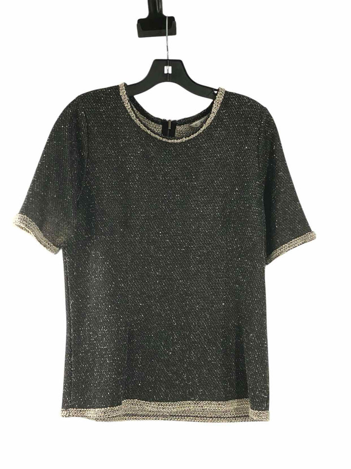 Cabi Size L Grey White Print Short Sleeve Shirts