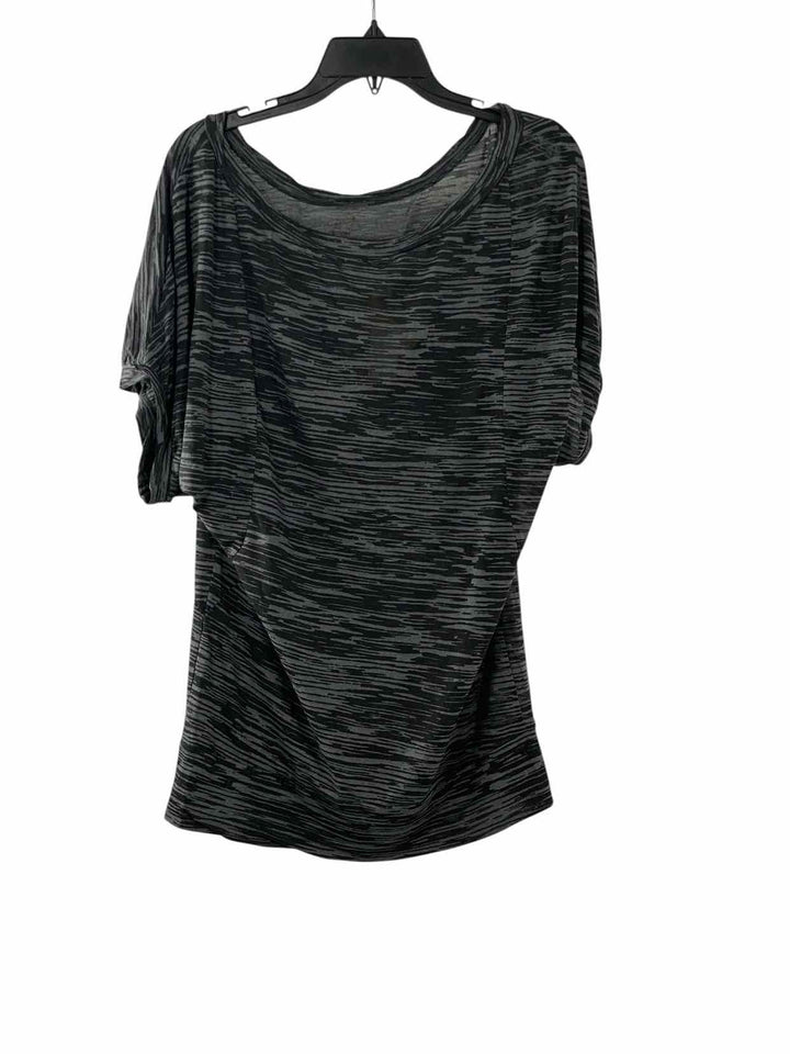 Kavio! Size XL Black Alaska Short Sleeve Shirts