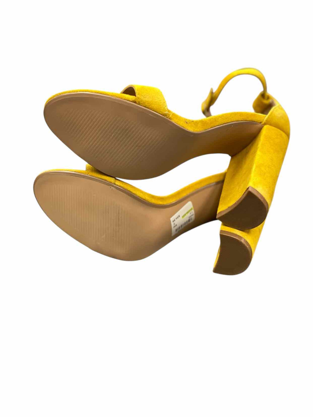 Steve Madden Shoe Size 7.5 Yellow Suede Heels