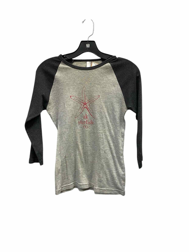 American Apparel Size M Grey Long Sleeve Shirts