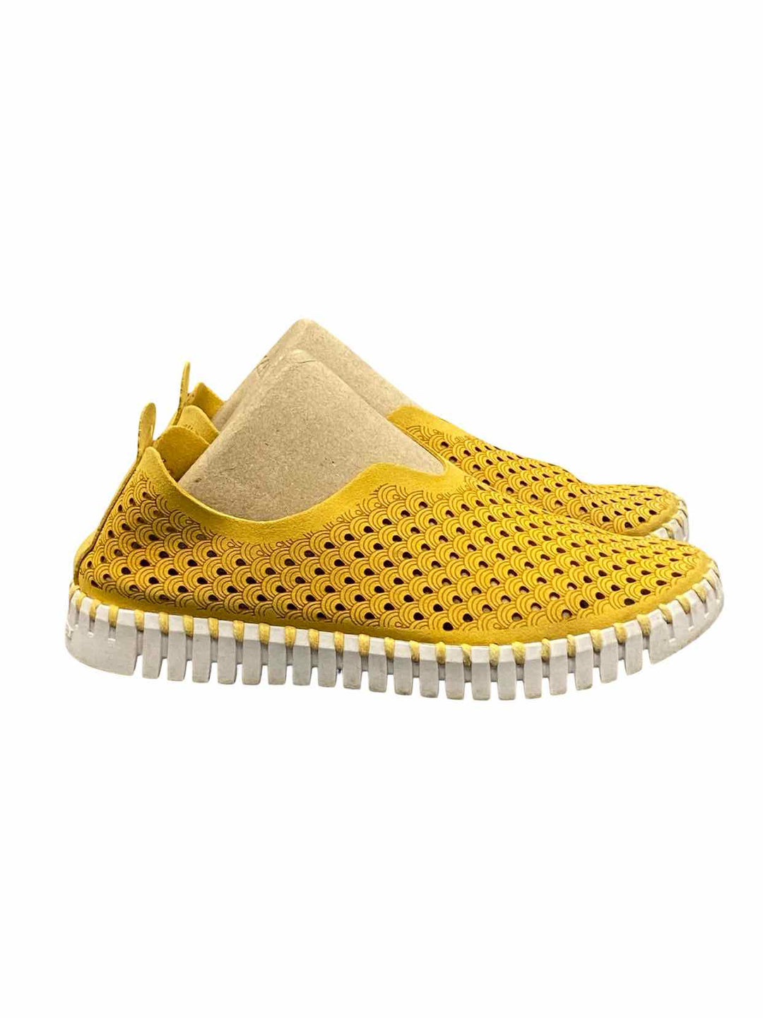 Ilse Jacobsen Shoe Size 36 Yellow Flats