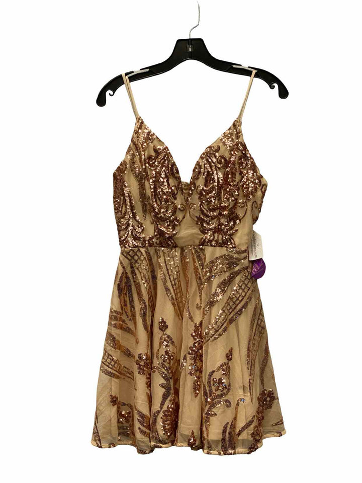 Windsor Size M Gold Tan sequined Dress