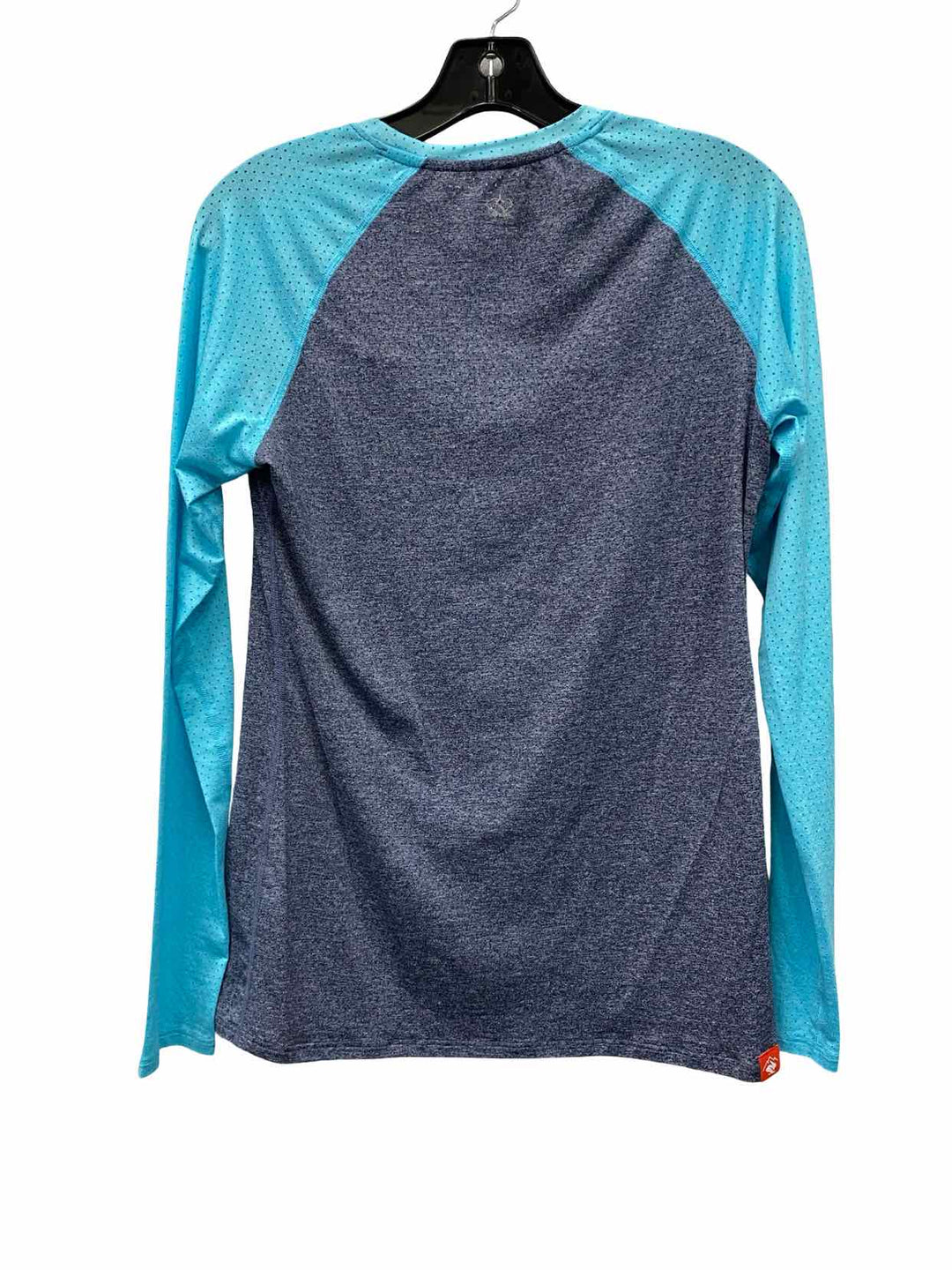 Rabbit Size MD Grey Blue Long Sleeve Shirts