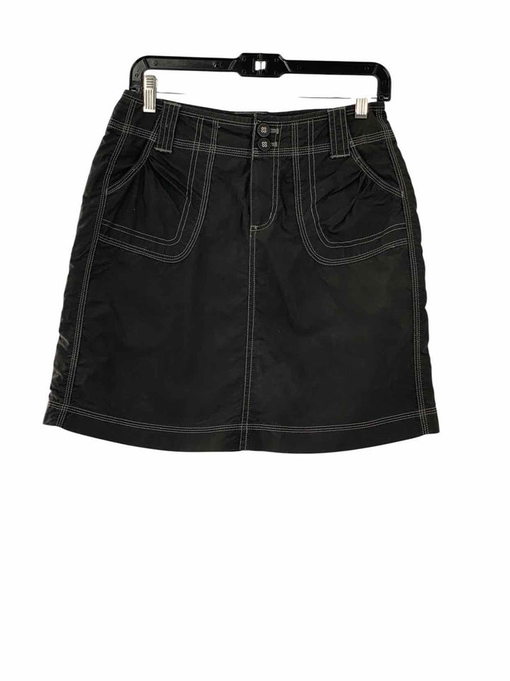 Aventura Size 4 Black Skirt