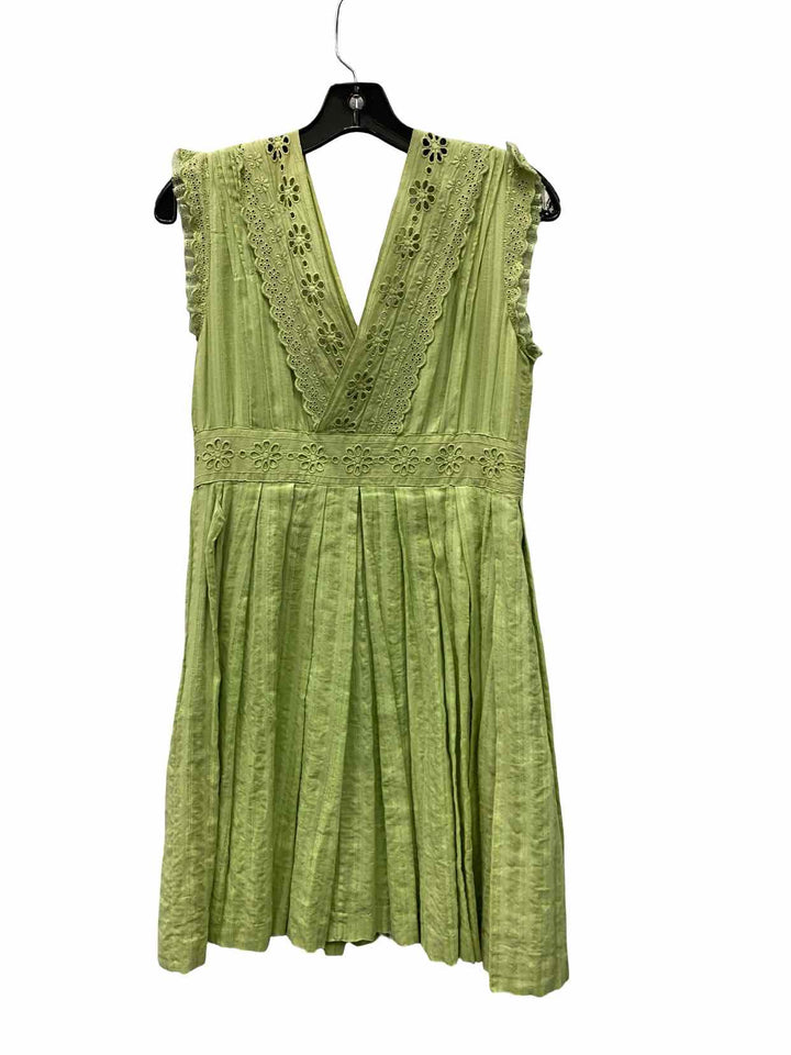 Betsy Johnson Size 8 Green Dress