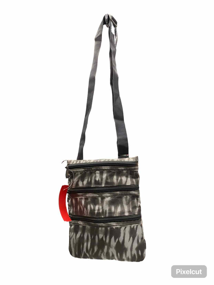 Eddie Bauer Grey Connect 3-Zip Travel Bag Purse