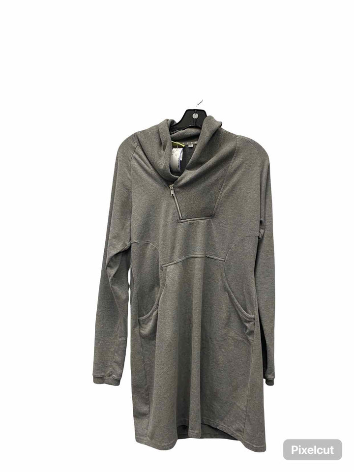 Isis Size M Gray Dress