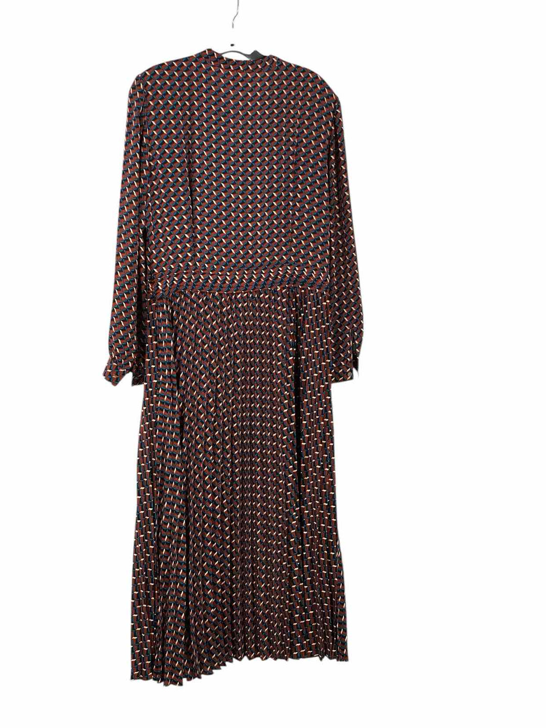 Untuckit Size 10 Red Blue Dress