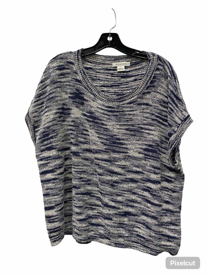 Liz Claiborne Size L White Blue Print Sweater