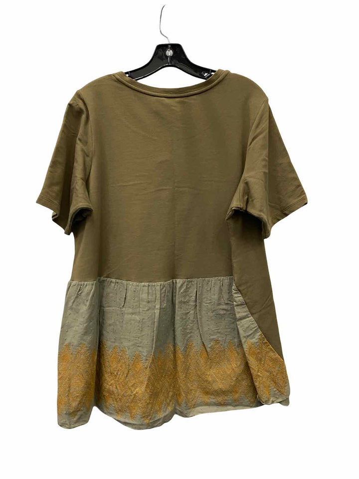 Logo Lounge Size 1X Brown Short Sleeve Shirts