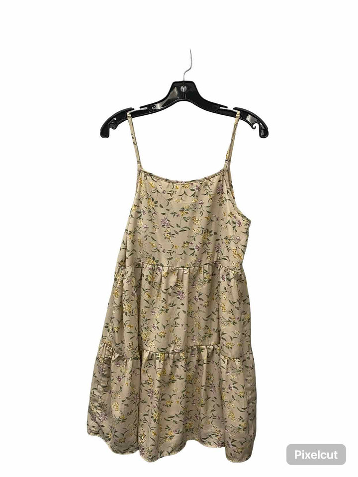 Staccato Size M Beige Floral Dress