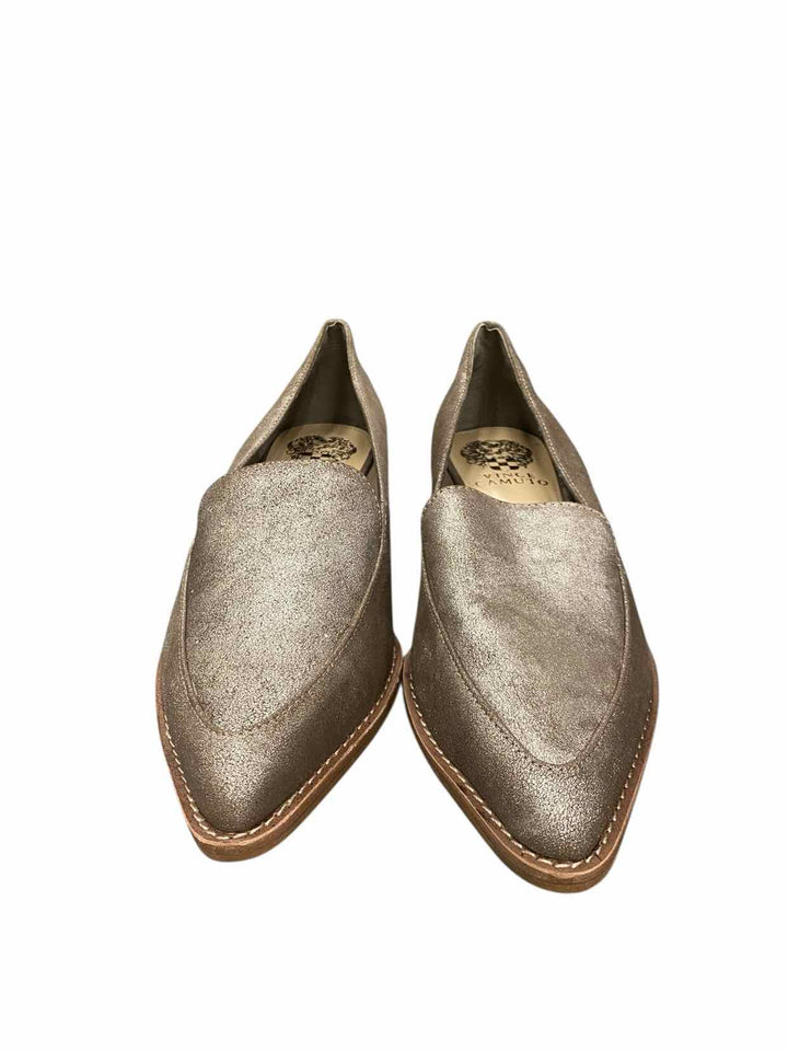 Vince Camuto Shoe Size 7 Silver Loafers