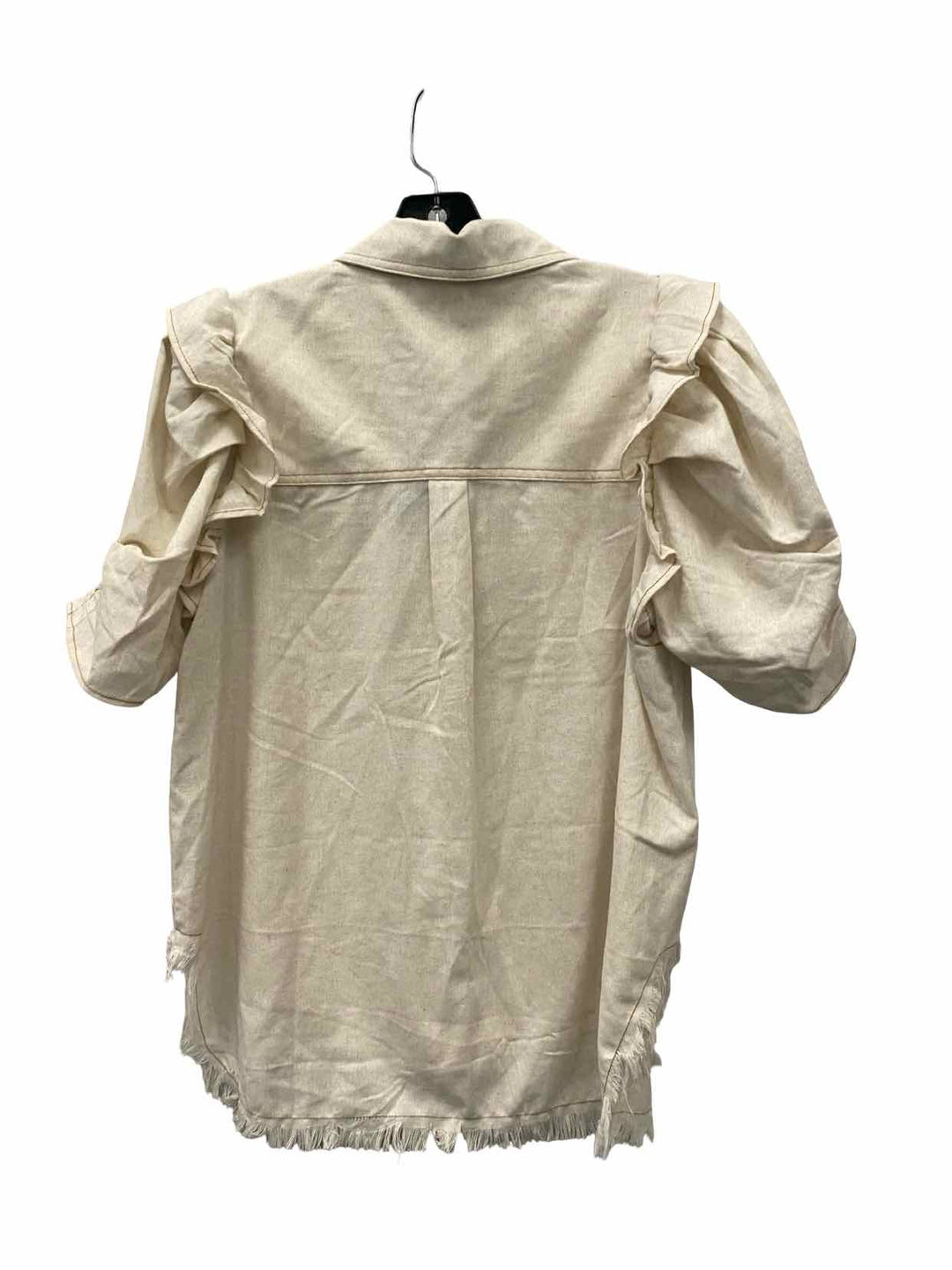 GiGio Size M Cream Short Sleeve Shirts