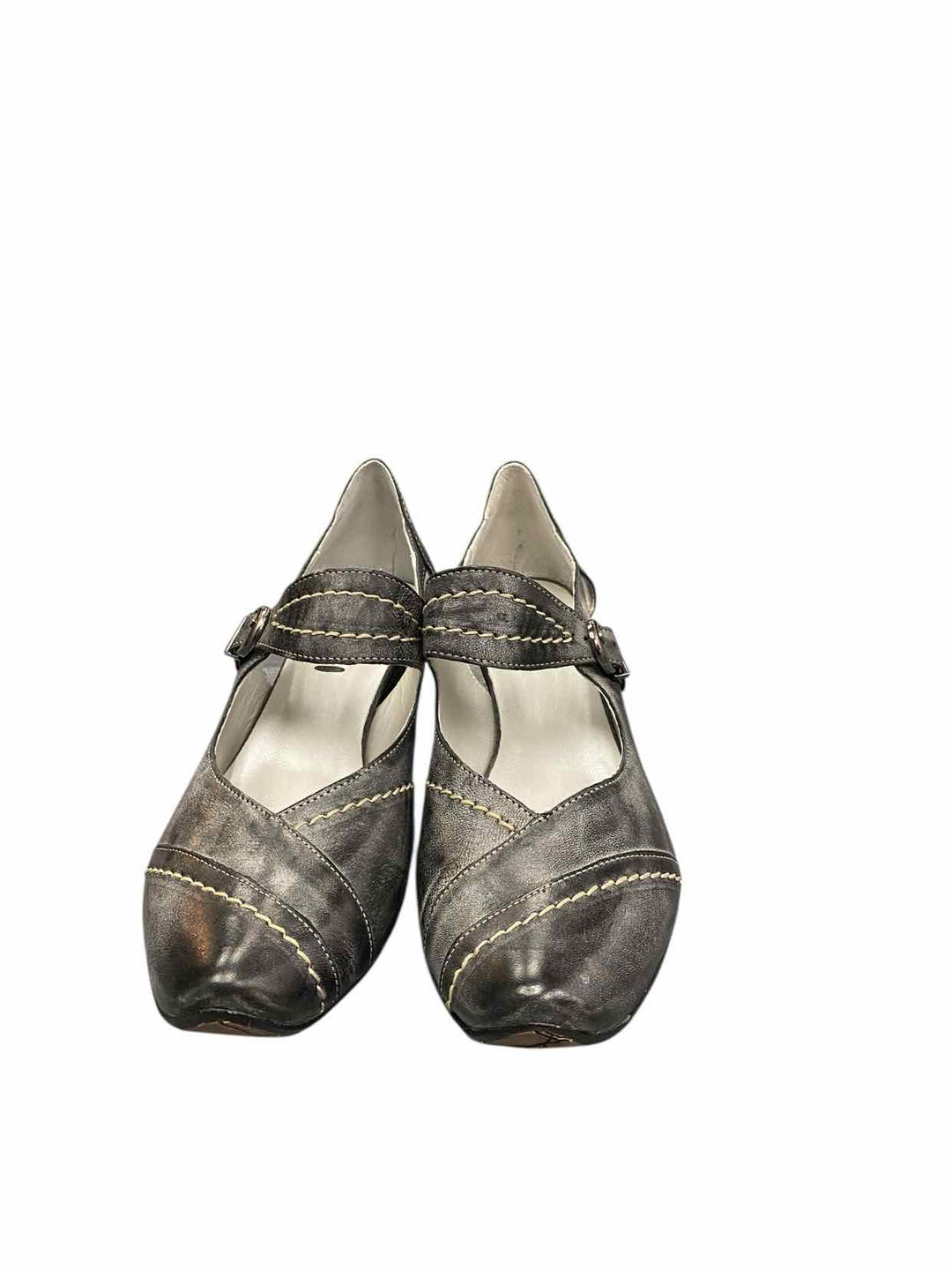 Fidji Shoe Size 39 Black Leather NWOT Heels