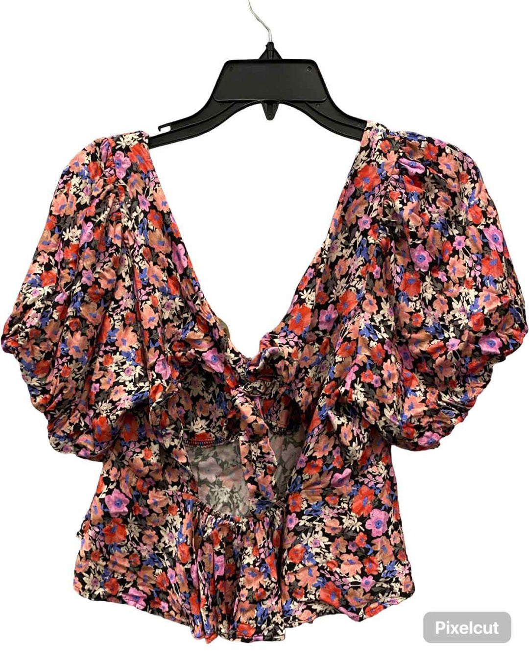 SALTWATER LUXE Size M Pink Multi Floral Short Sleeve Shirts