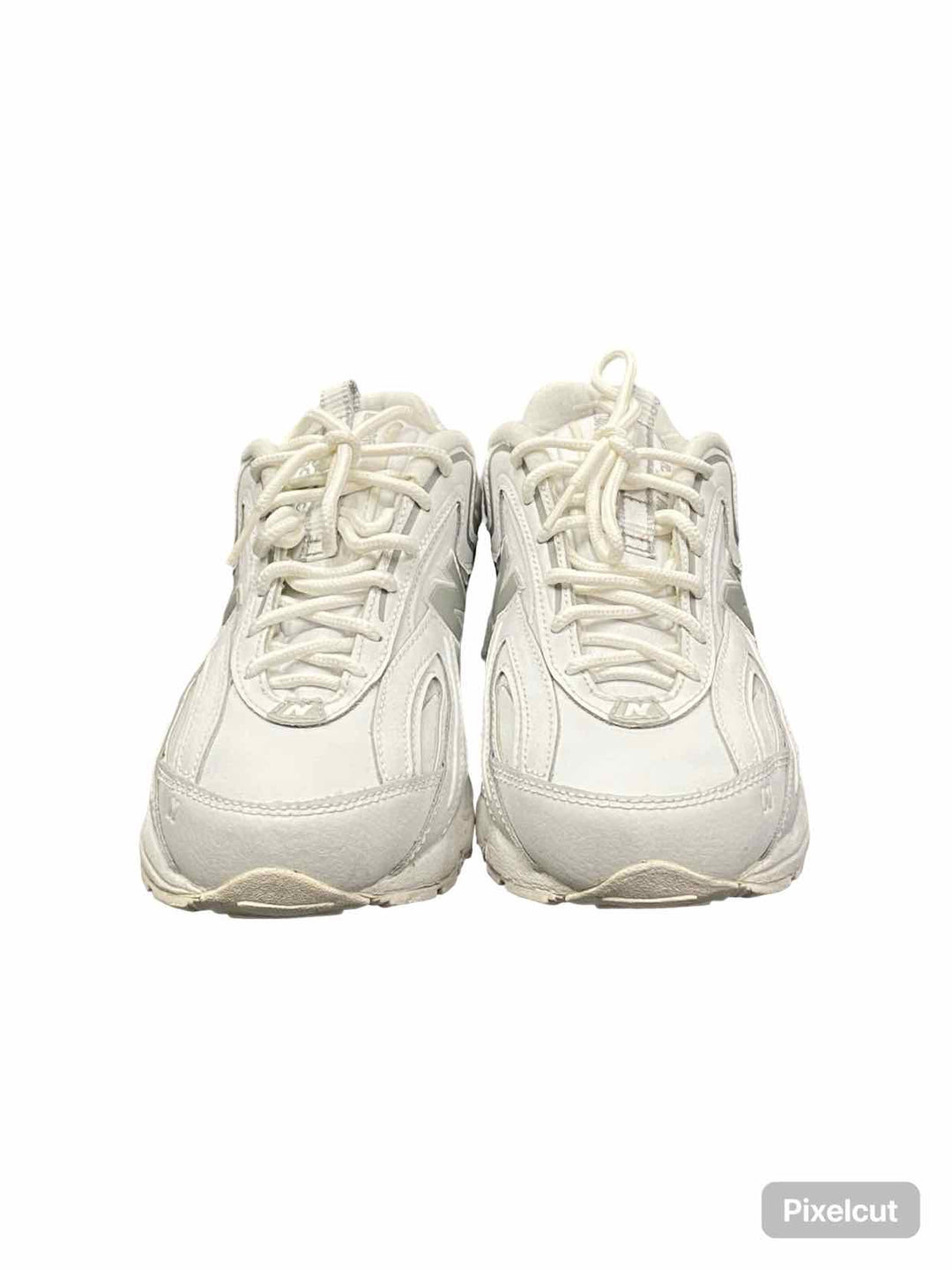 New Balance Shoe Size 8.5 White Leather NWOT Sneakers