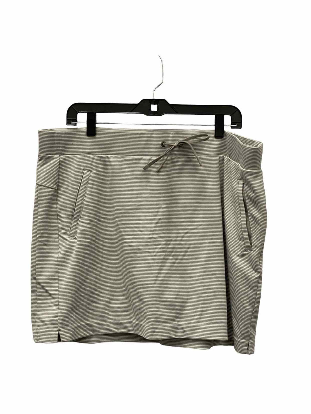 Athleta Size XL Galaxy Striped Athletic Shorts