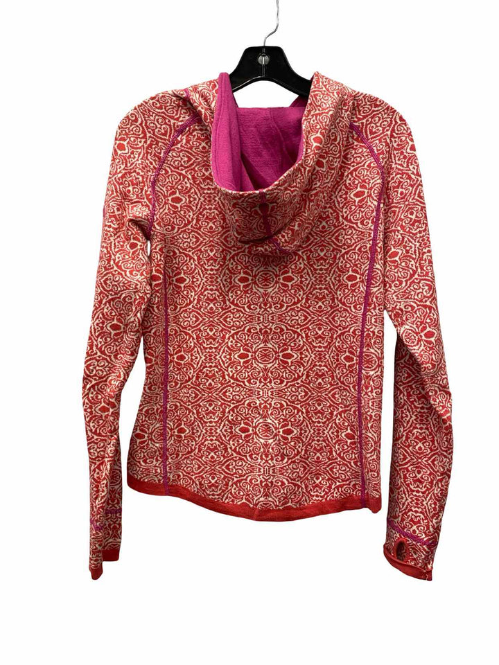 Title Nine Size M Pink White Print Sweater
