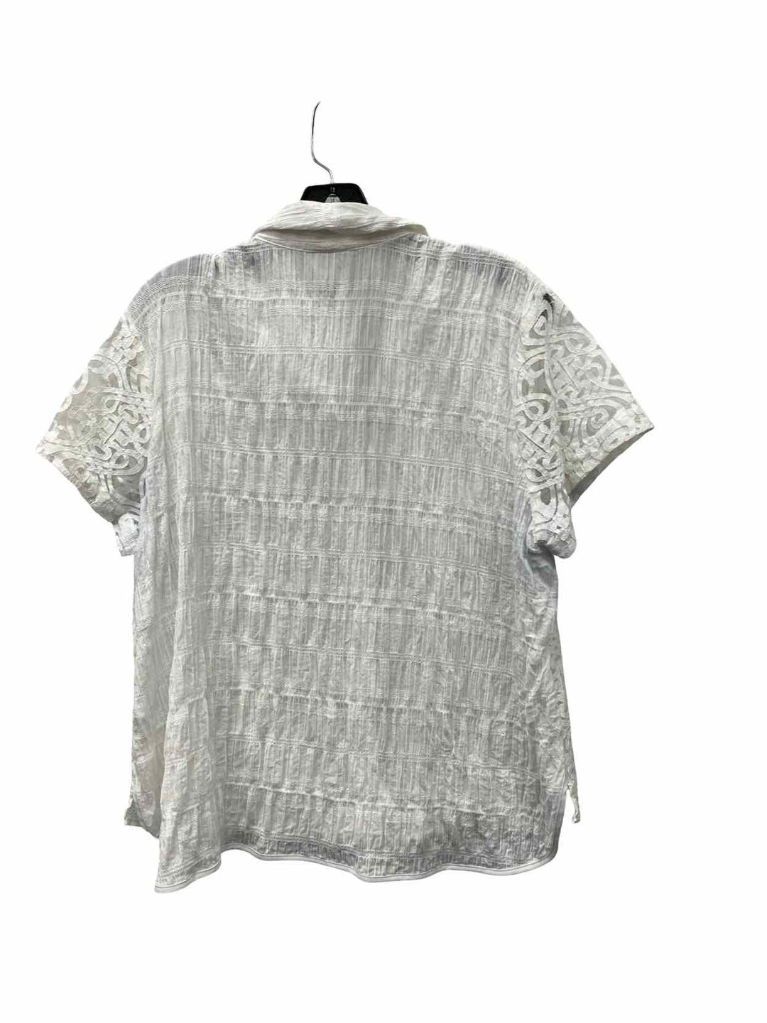 Cabi Size L White Short Sleeve Shirts