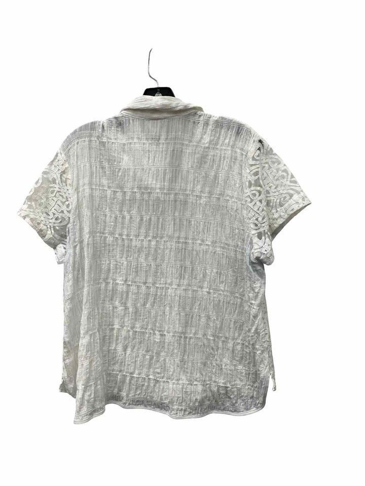 Cabi Size L White Short Sleeve Shirts