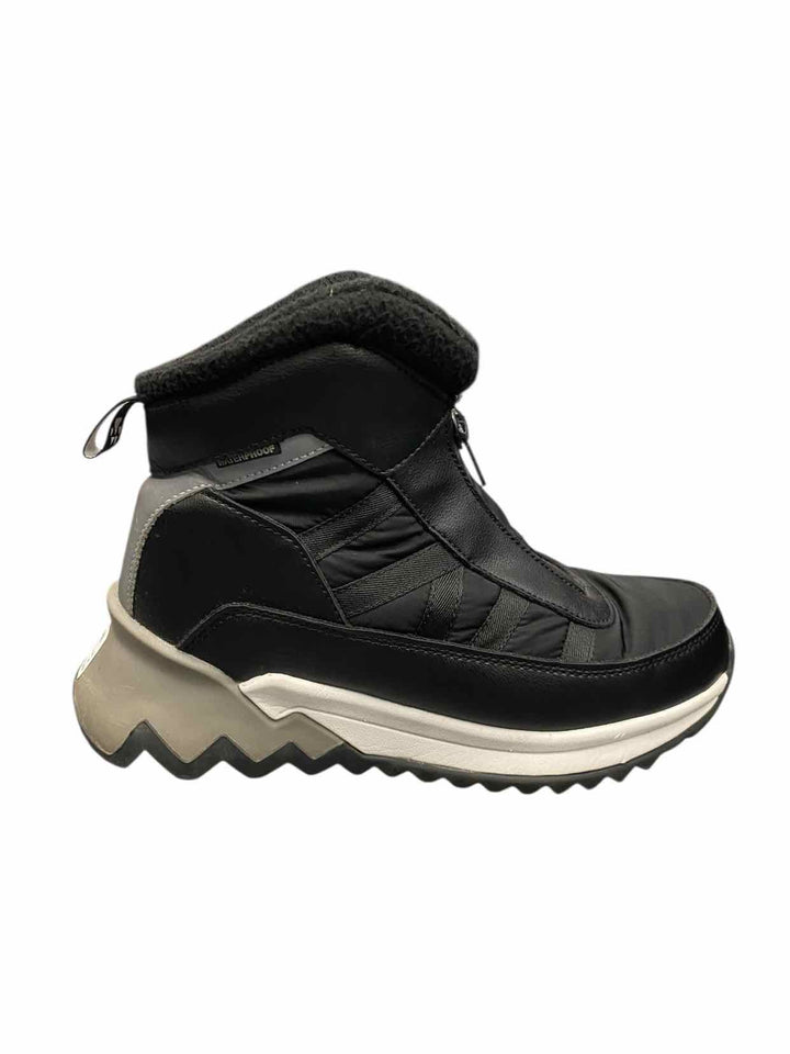 Cougar Shoe Size 6 Black waterproof Boots(Ankle)