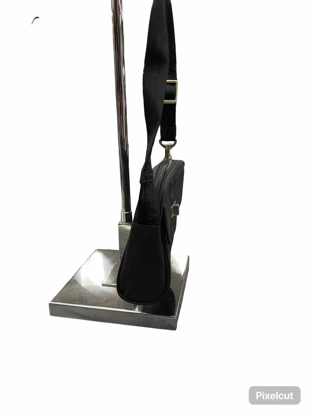 Magellan's Black Anti-Theft Purse