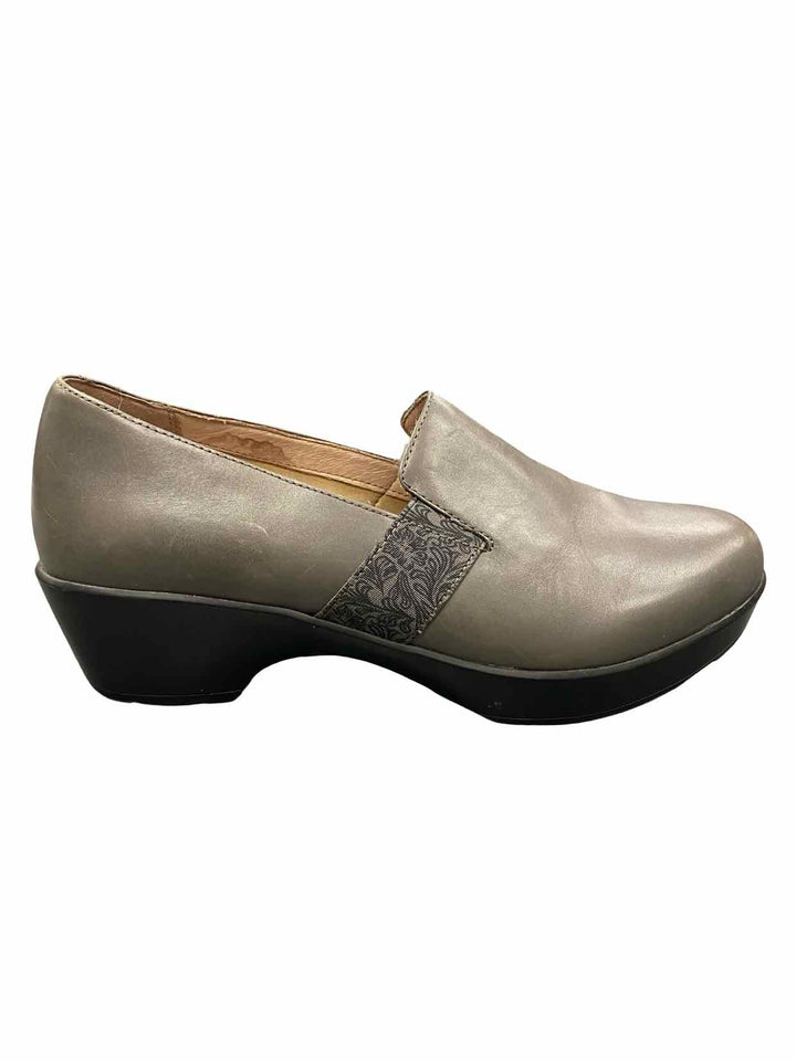 Dansko Shoe Size 41 Gray Leather Loafers