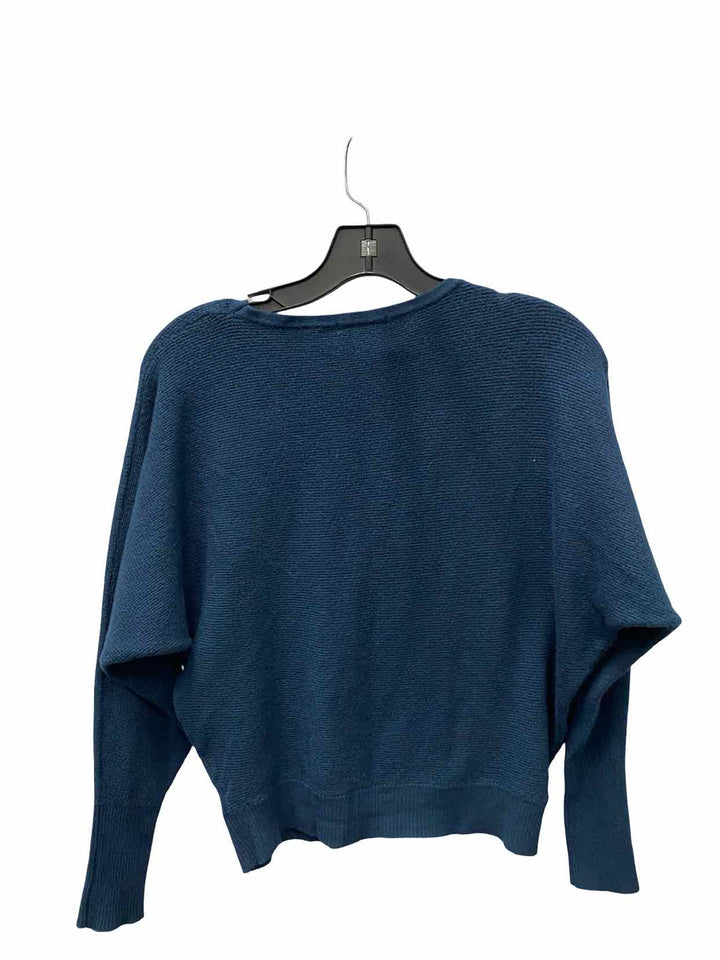 Tahari Size M Teal Sweater