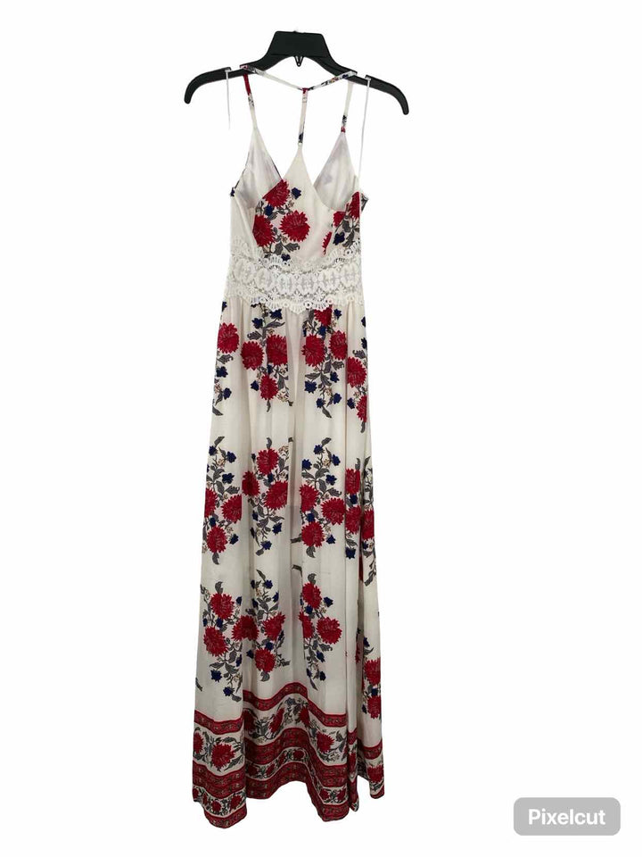 saved by the dress Size S White Red Floral Dress